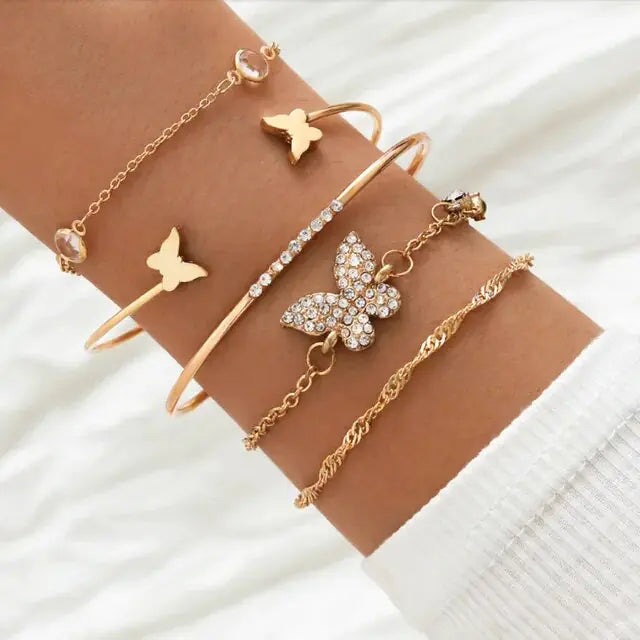 5-piece Bohemian Shell Moon Charm Bracelet Set for Women